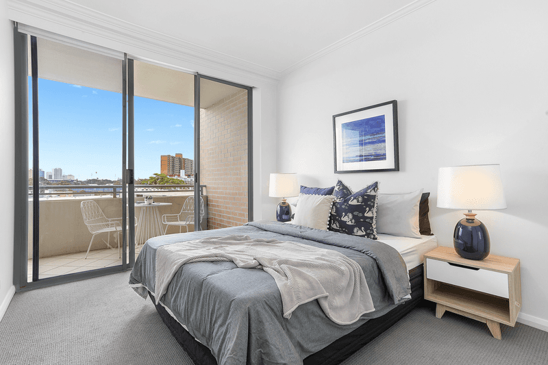 213/806 Bourke Street, Waterloo, NSW 2017