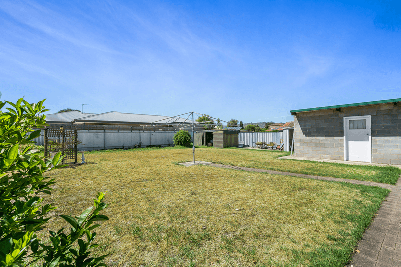 18 Charles Street, Wodonga, VIC 3690