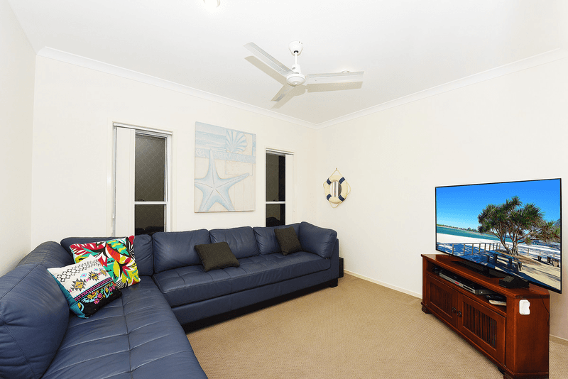 5 Gippsland Place, Caloundra West, QLD 4551