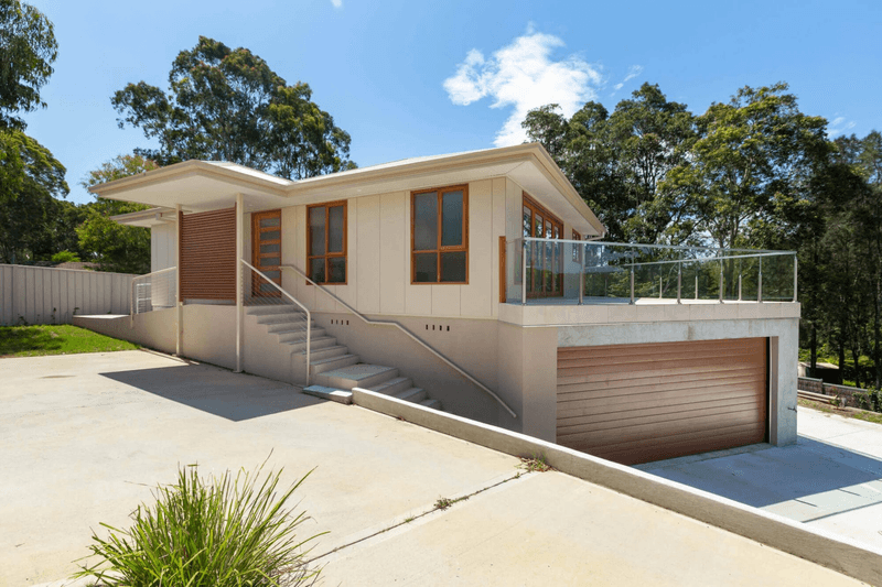 42 Peninsula Drive, Batemans Bay, NSW 2536