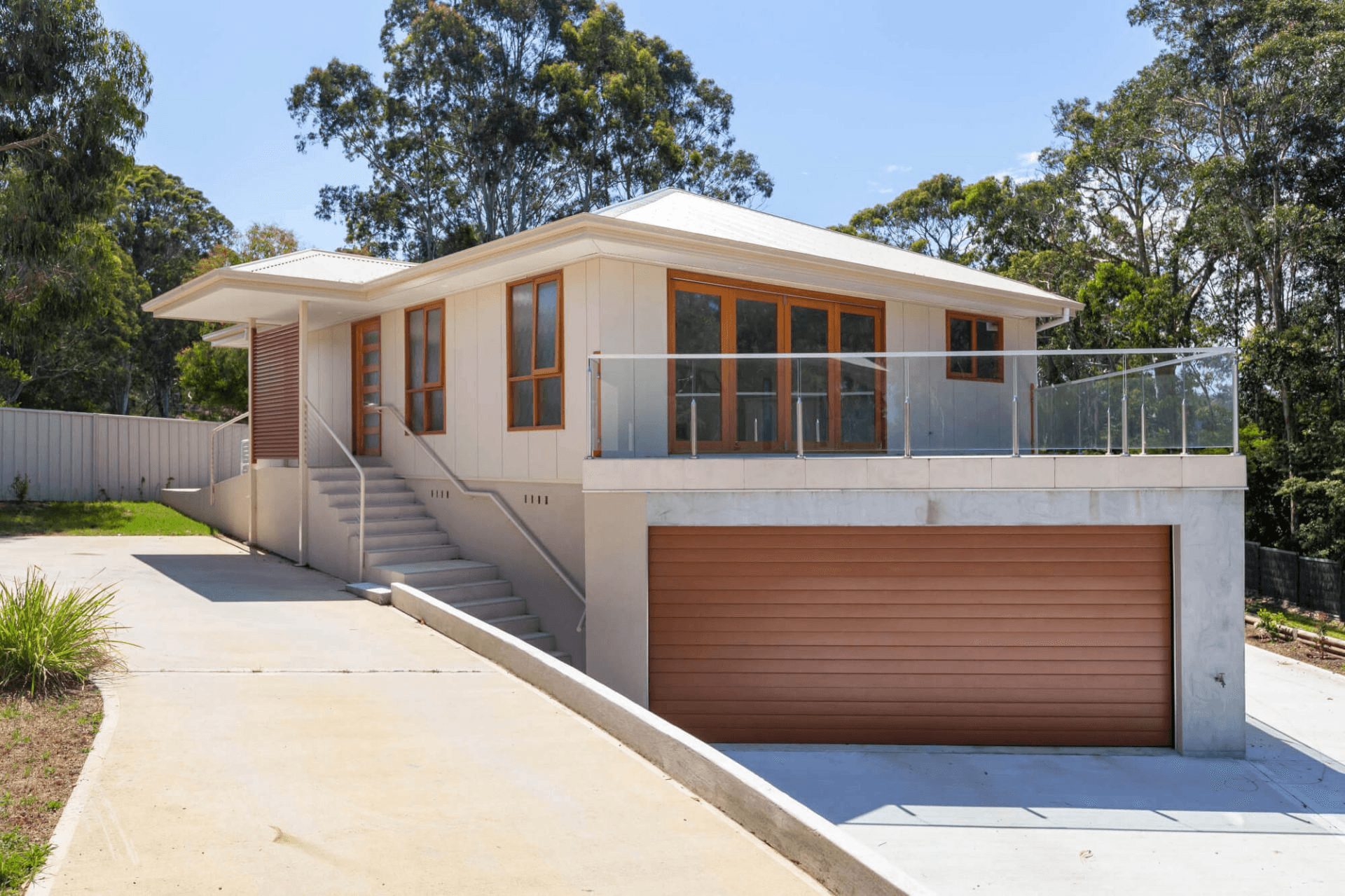 42 Peninsula Drive, Batemans Bay, NSW 2536