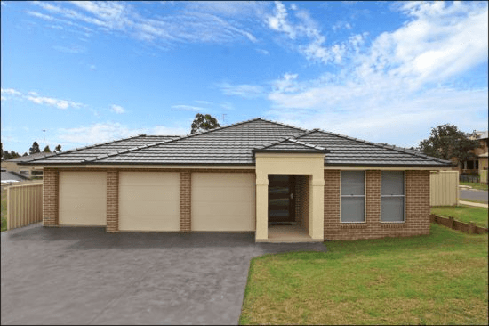 54 Lewis Jones Drive, KELLYVILLE, NSW 2155