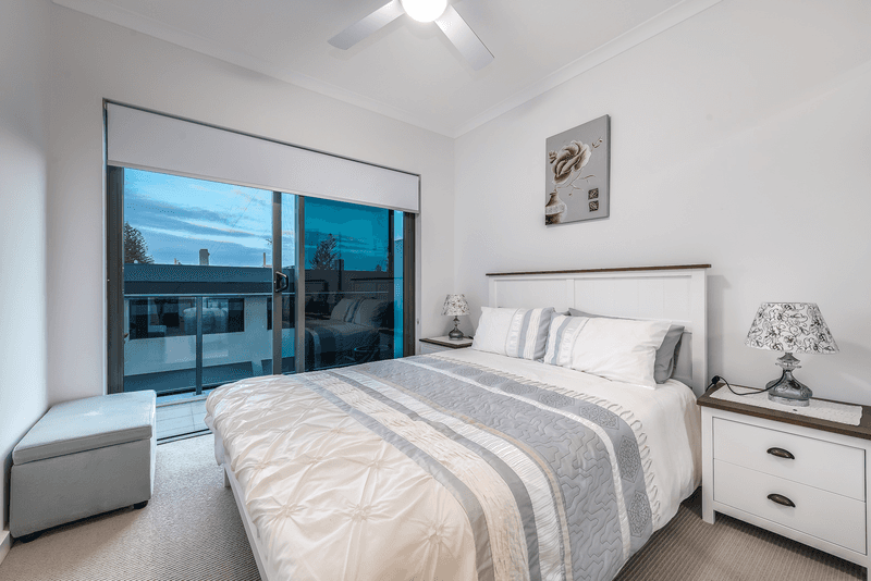 304/9-15 Markeri Street, MERMAID BEACH, QLD 4218