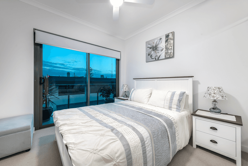 304/9-15 Markeri Street, MERMAID BEACH, QLD 4218