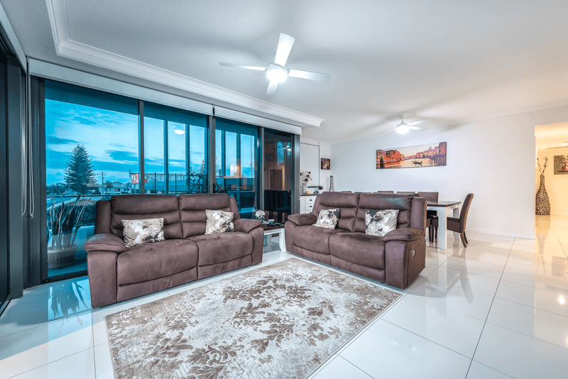 304/9-15 Markeri Street, MERMAID BEACH, QLD 4218