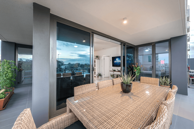 304/9-15 Markeri Street, MERMAID BEACH, QLD 4218