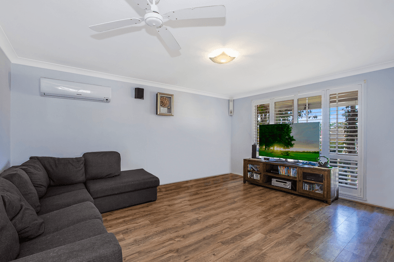 31 Derwent Drive, Lake Haven, NSW 2263