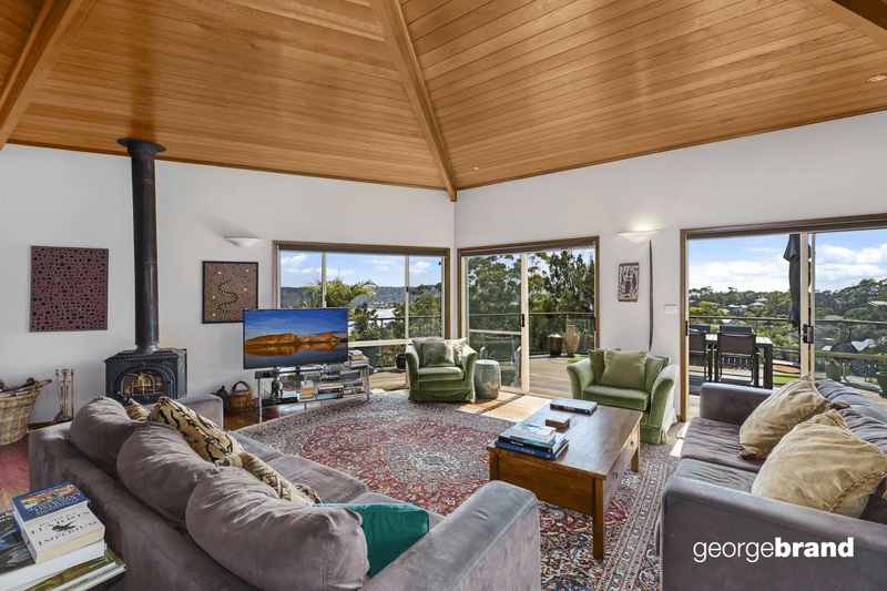 40 Fairscene Crescent, Avoca Beach, NSW 2251