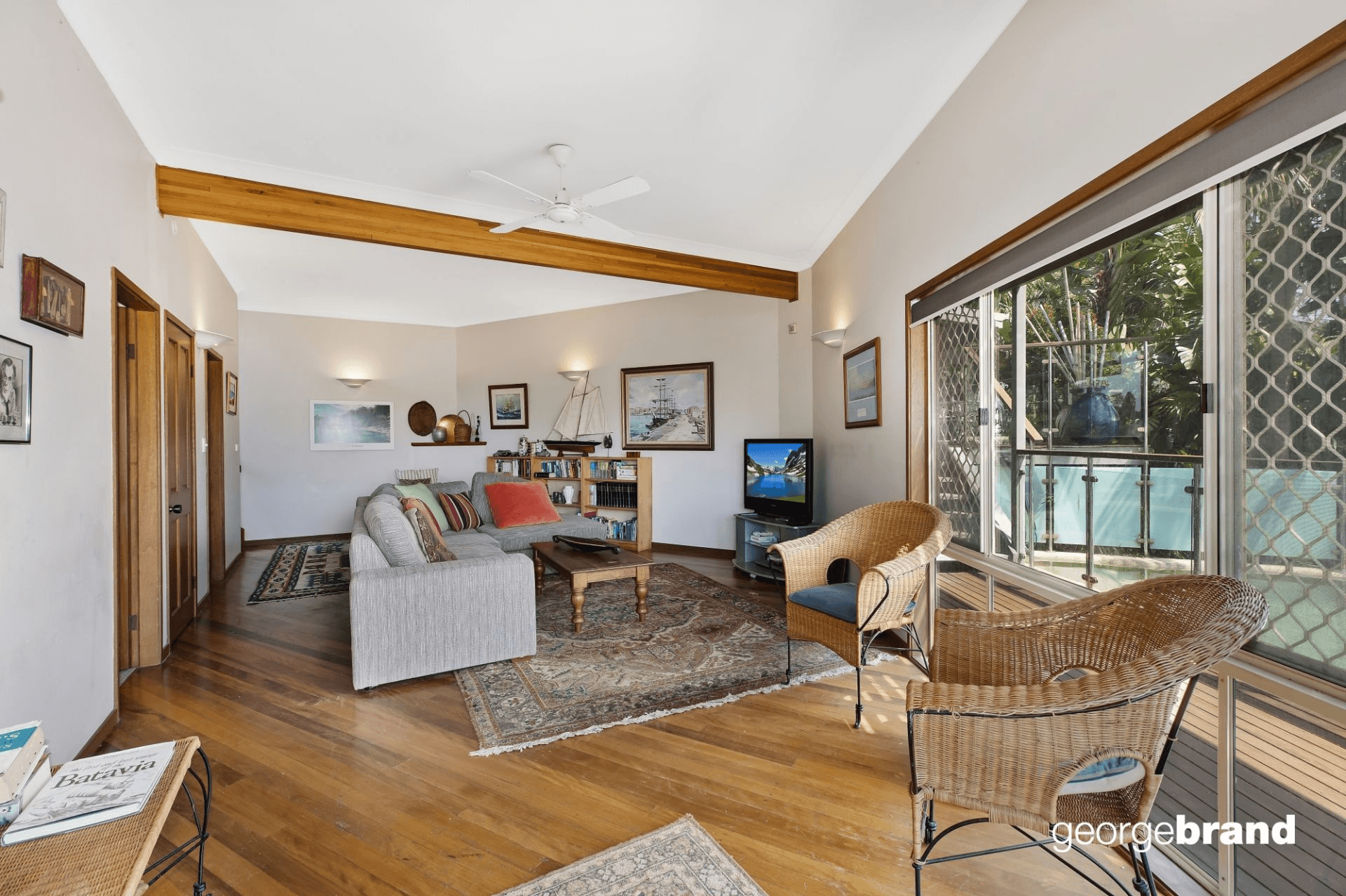 40 Fairscene Crescent, Avoca Beach, NSW 2251