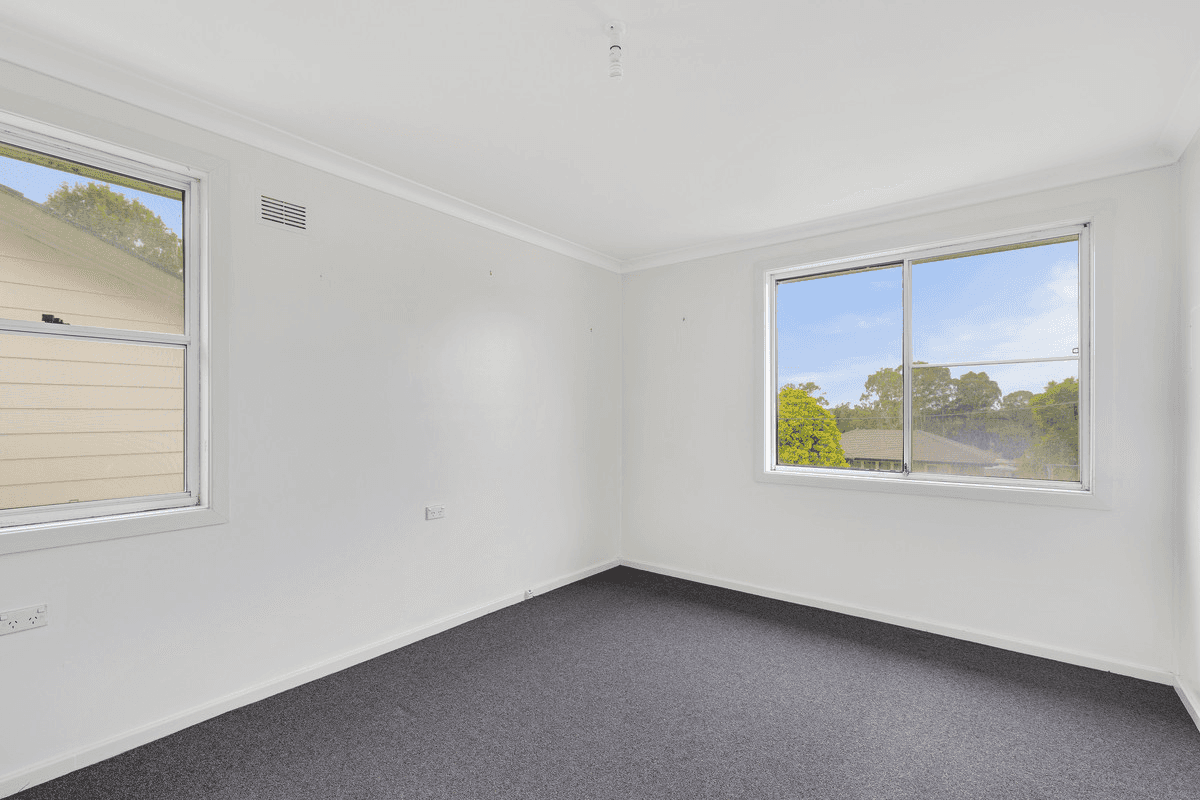 24 Owen Avenue, Wyong, NSW 2259