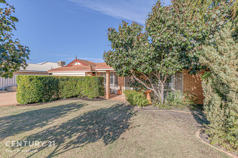 6 Aladdin Court, Huntingdale, WA 6110