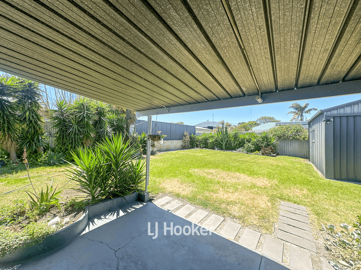 13 Moolyeen Road, Carey Park, WA 6230