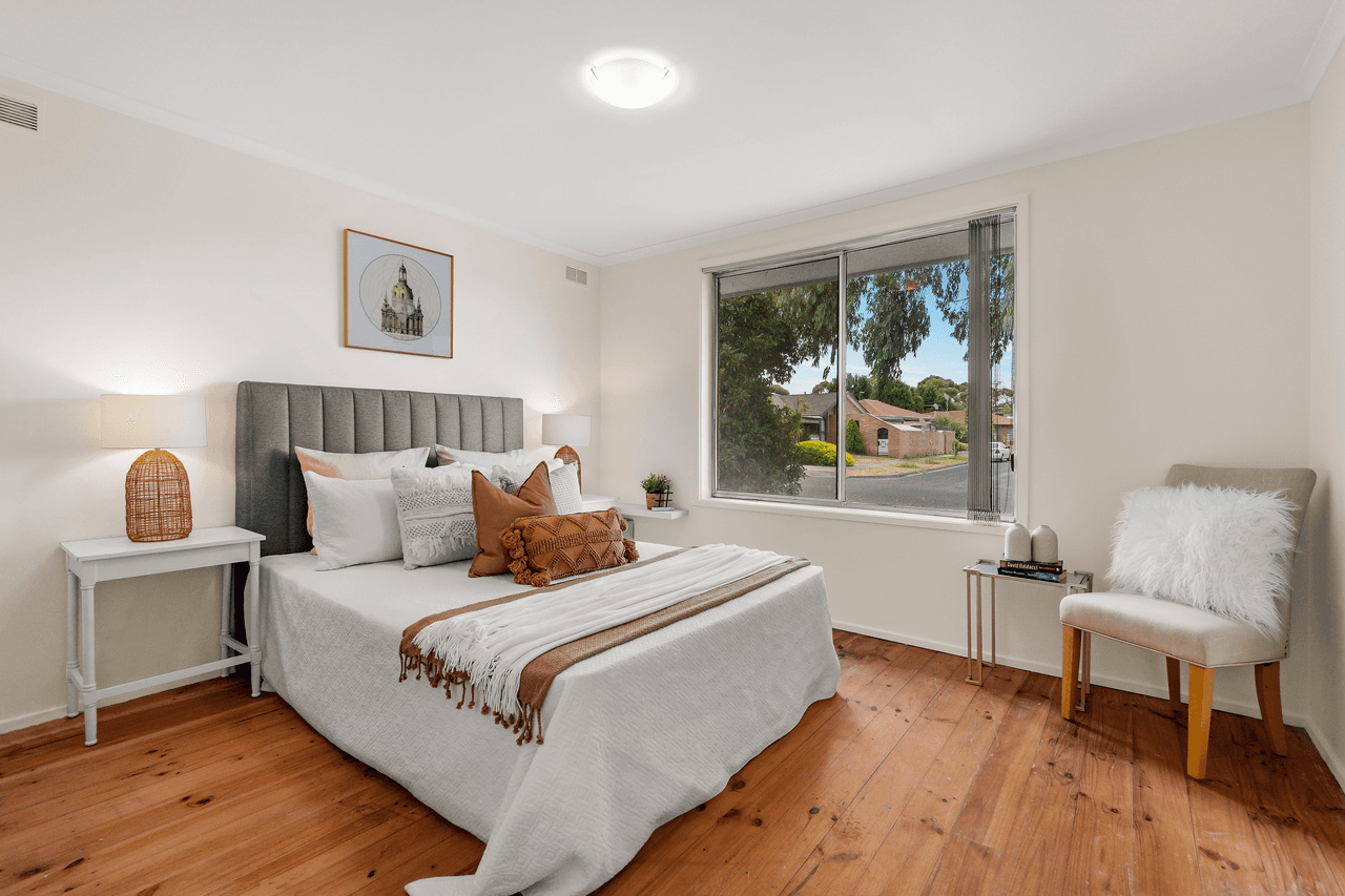 15 Higgs Avenue, MILL PARK, VIC 3082