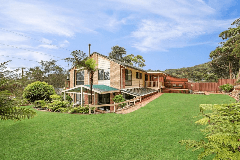 50 Shoalhaven Drive, Woy Woy, NSW 2256