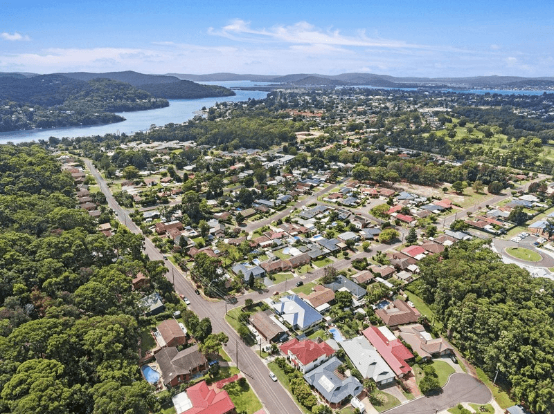 50 Shoalhaven Drive, Woy Woy, NSW 2256