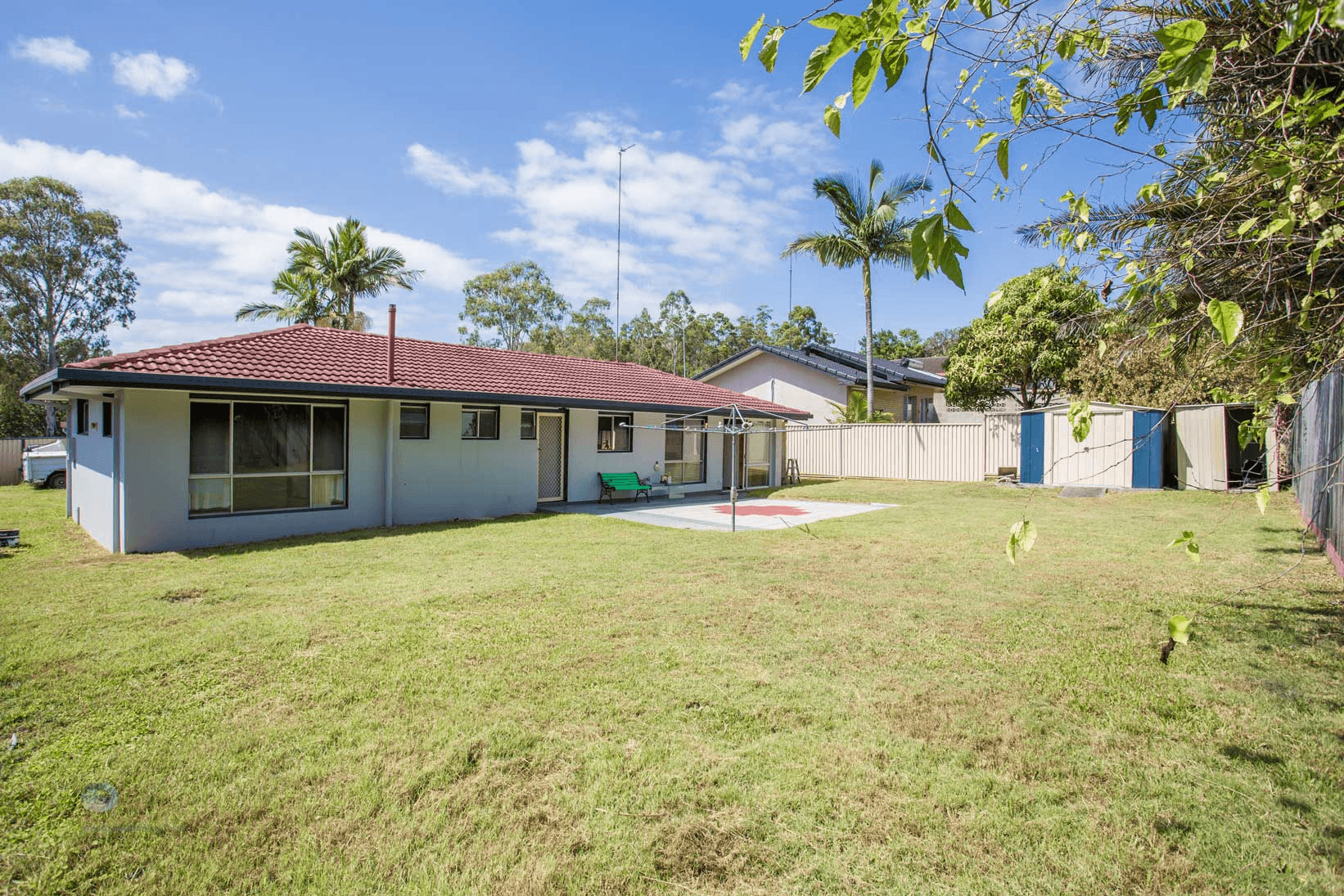 160 CURRUMBURRA ROAD, ASHMORE, QLD 4214