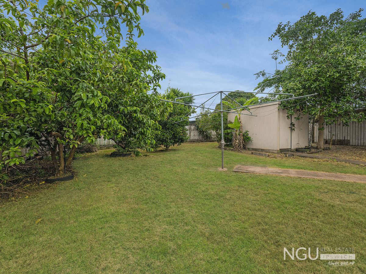 3 Everdinah Street, Leichhardt, QLD 4305