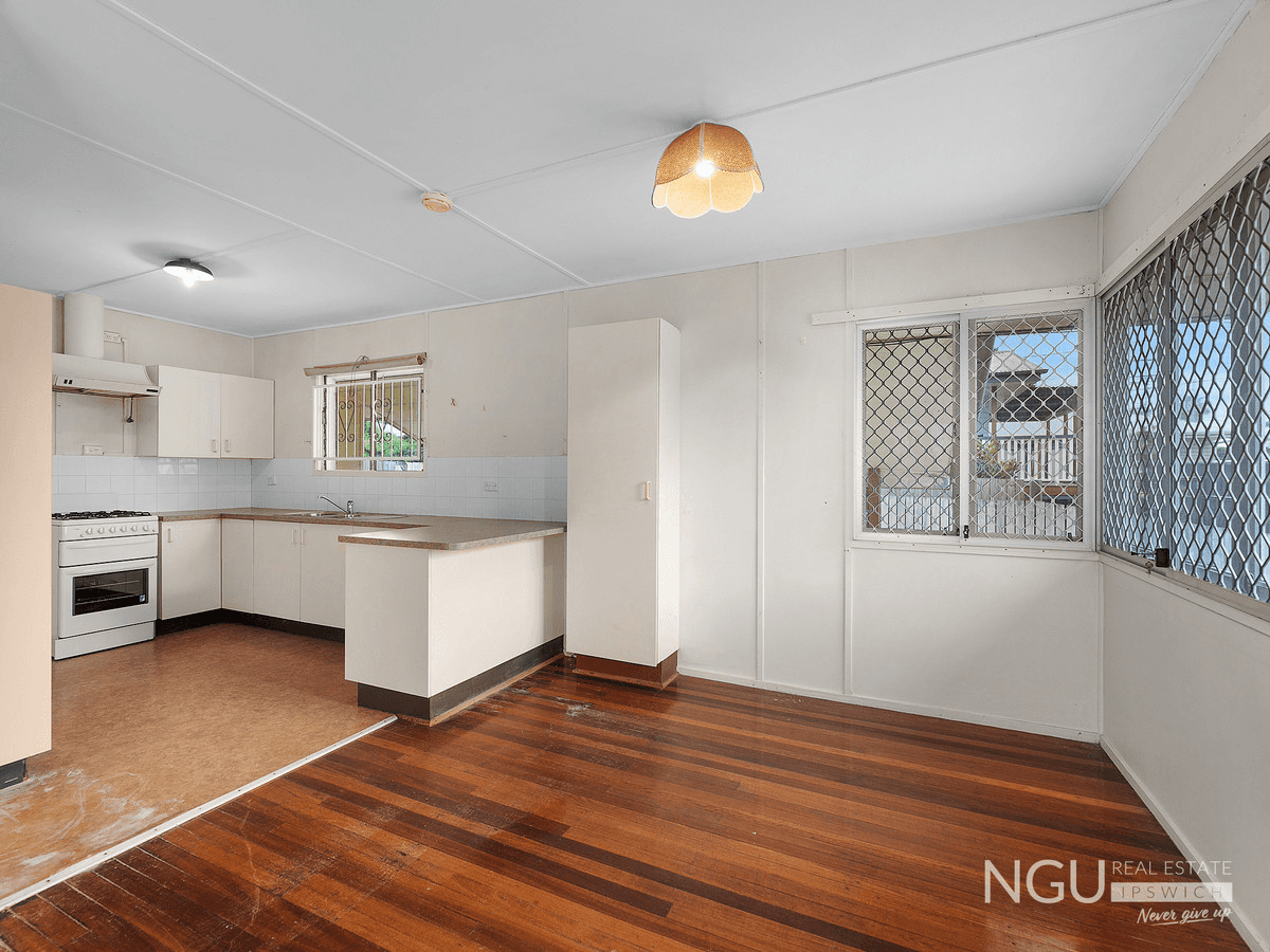 3 Everdinah Street, Leichhardt, QLD 4305