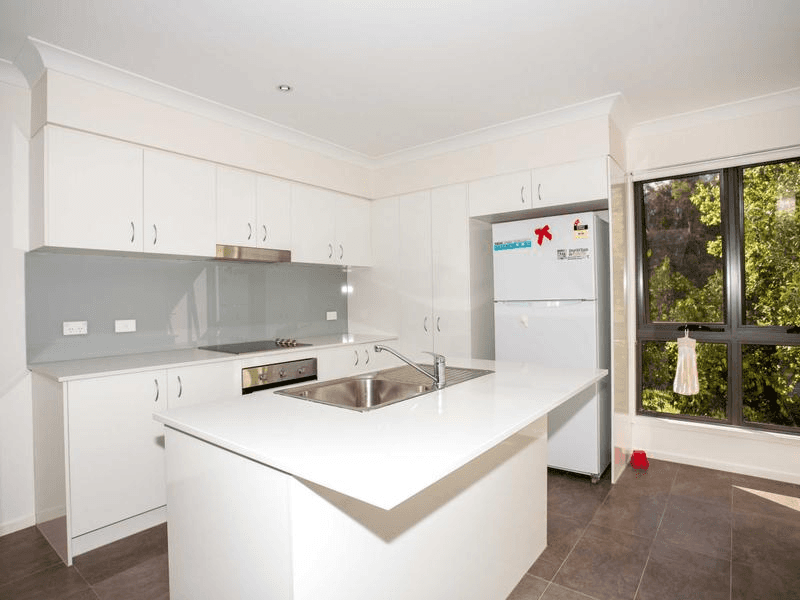 12/61 East Quay Drive, BIGGERA WATERS, QLD 4216