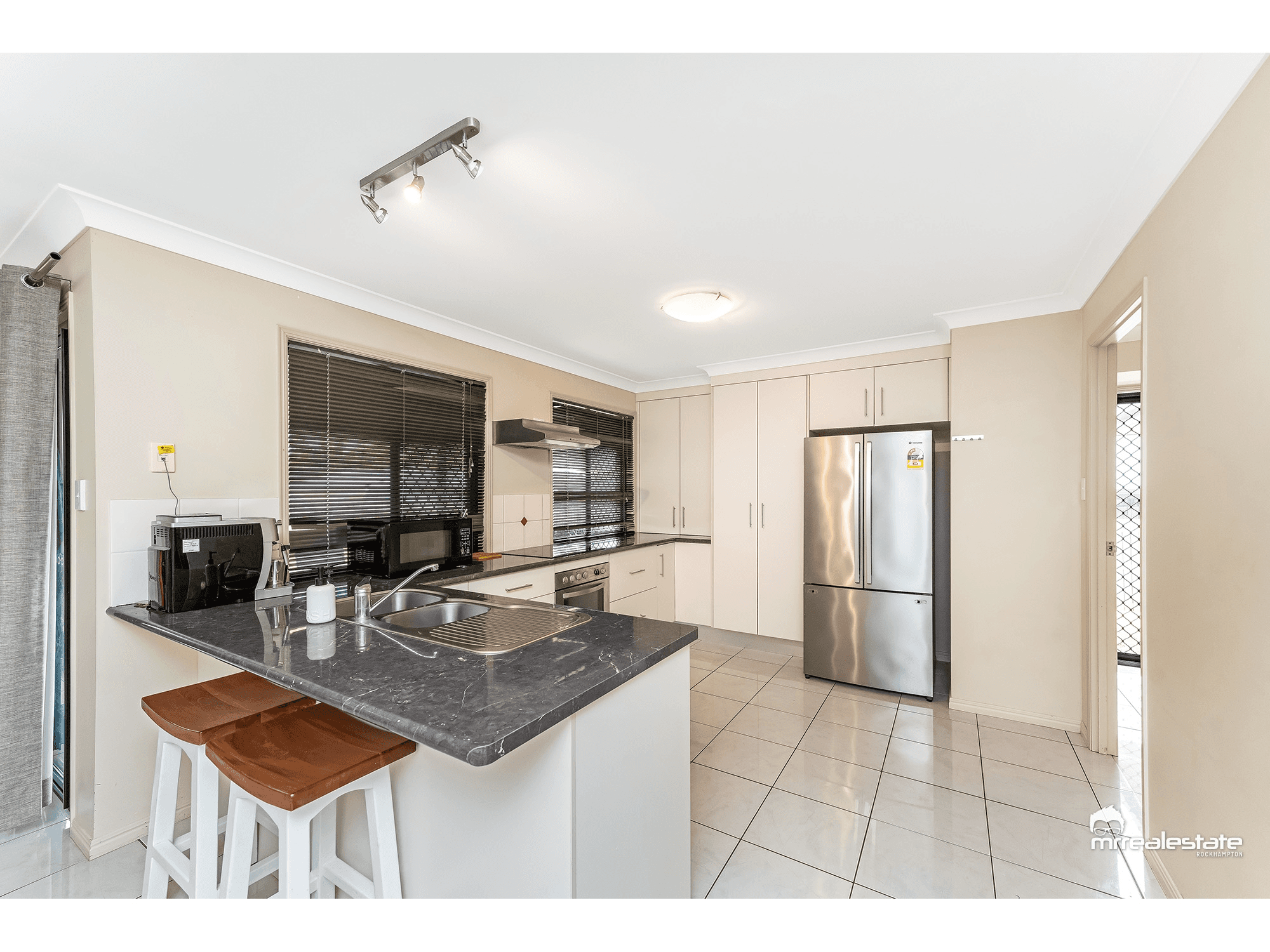 12 Mamalis Street, GRACEMERE, QLD 4702