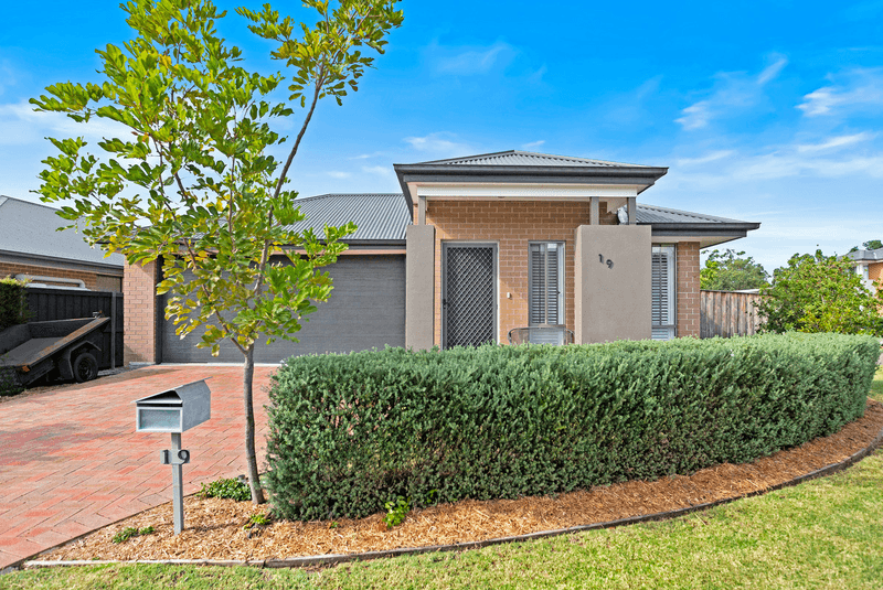 19 Parry Parade, WYONG, NSW 2259