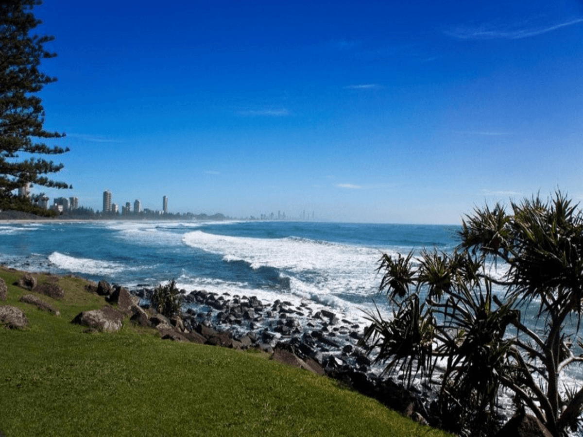 22 Penguin Parade, Burleigh Waters, QLD 4220