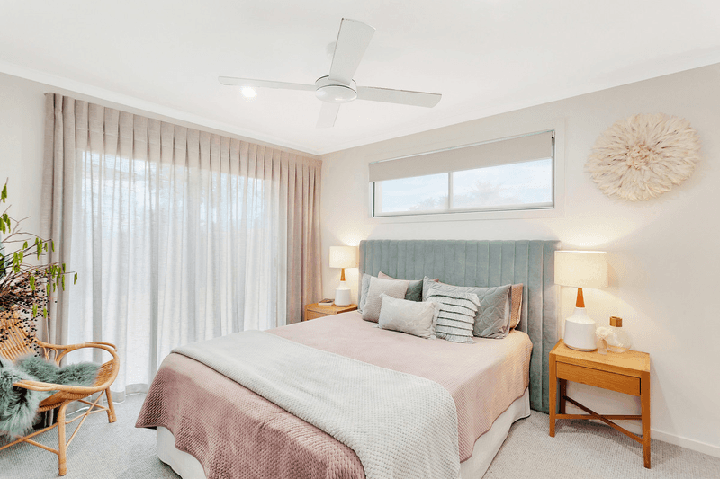 36 Razorbill Street, Burleigh Waters, QLD 4220