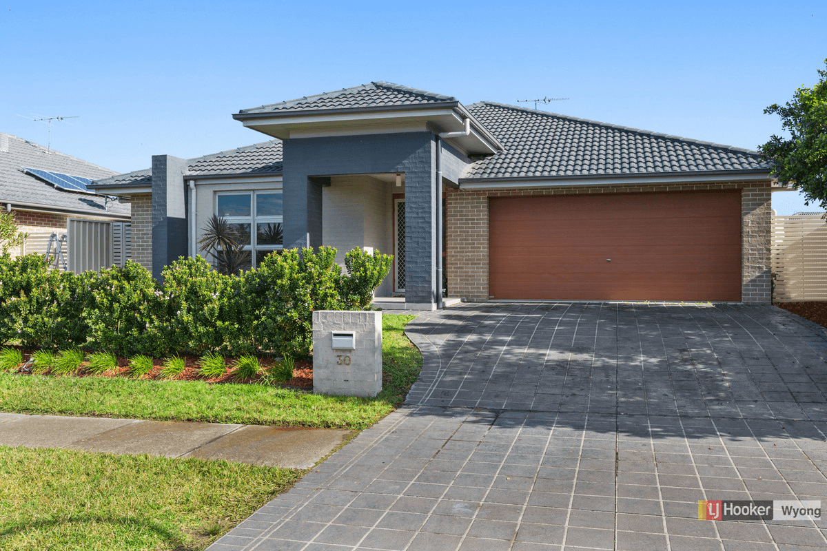 30 Wakool Crescent, Woongarrah, NSW 2259