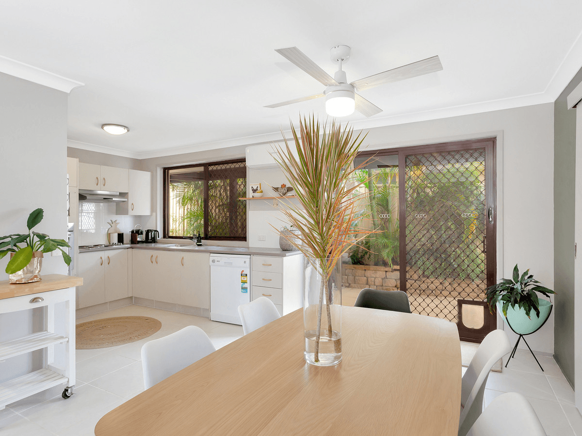 20 Bushtree Court, Burleigh Waters, QLD 4220