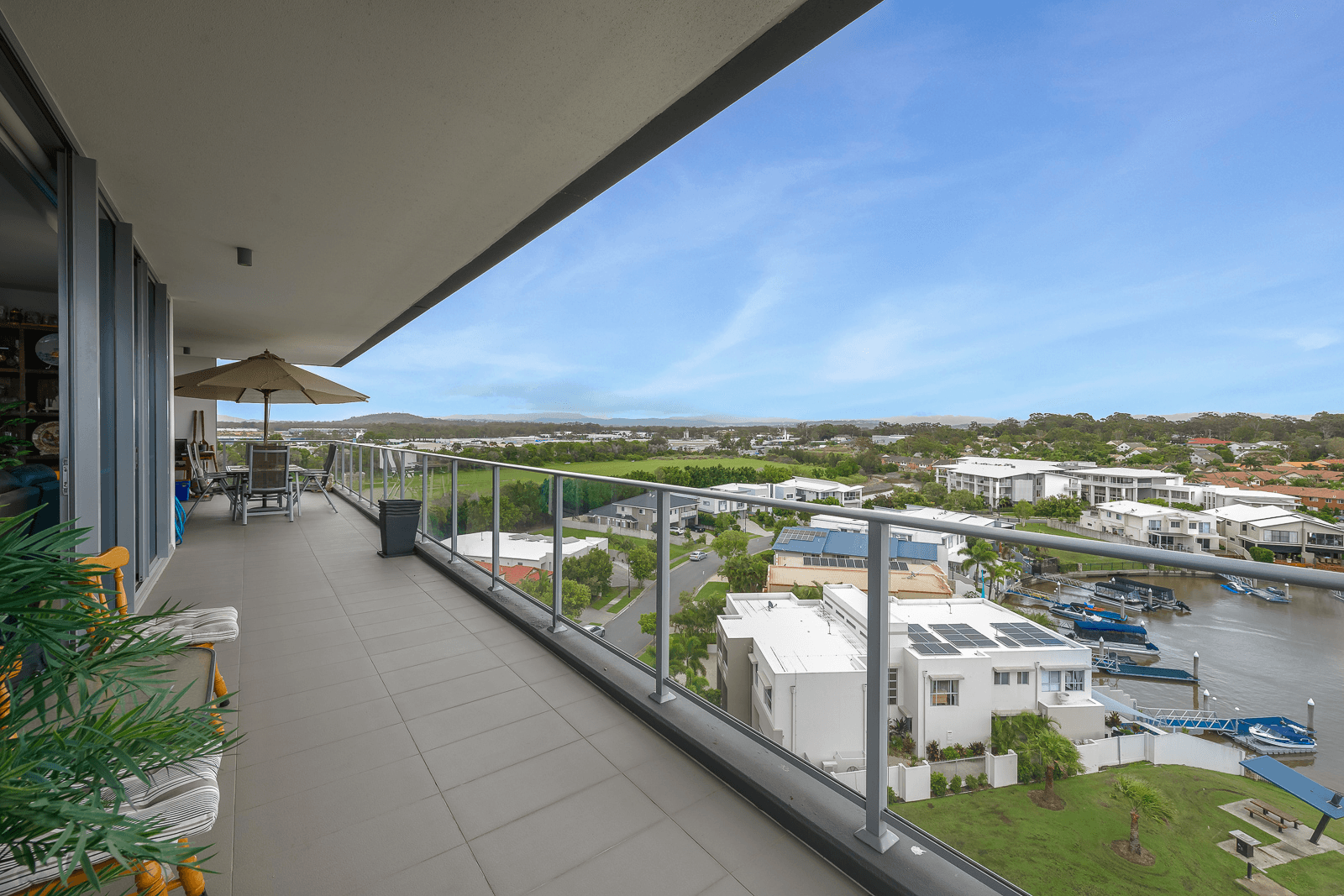 705/15 Compass Drive, BIGGERA WATERS, QLD 4216