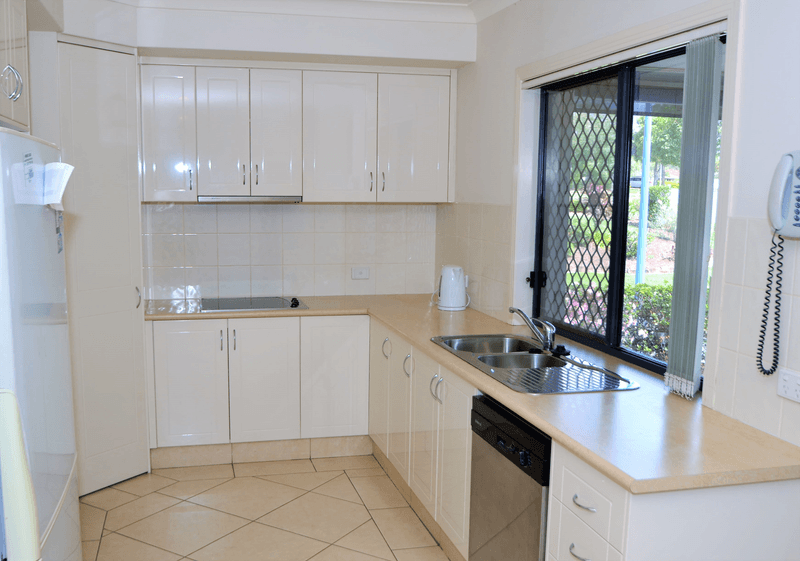 Unit 1/37 Lancewood Cct, Robina, QLD 4226