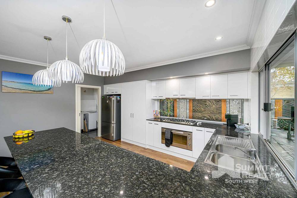 5 Cygnet Court, Millbridge, WA 6232