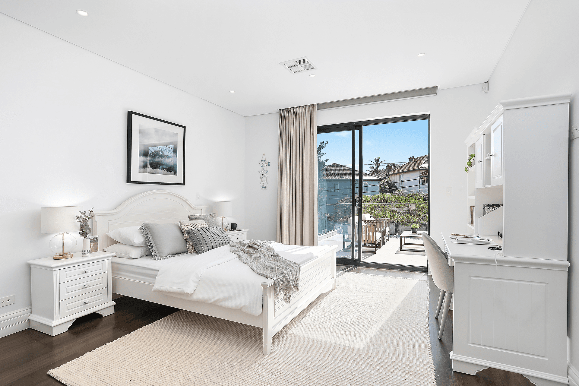 1B Clairvaux Road, Vaucluse, NSW 2030