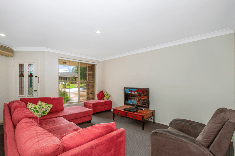 81 Fishburn Crescent, Watanobbi, NSW 2259