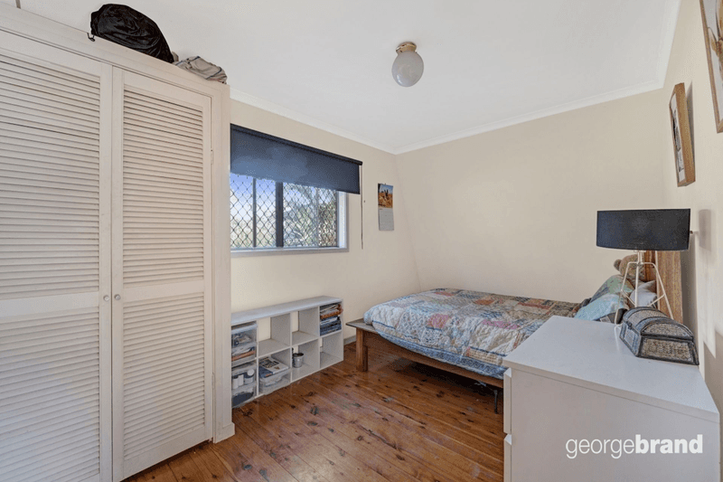 25 Barooga Road, WAMBERAL, NSW 2260