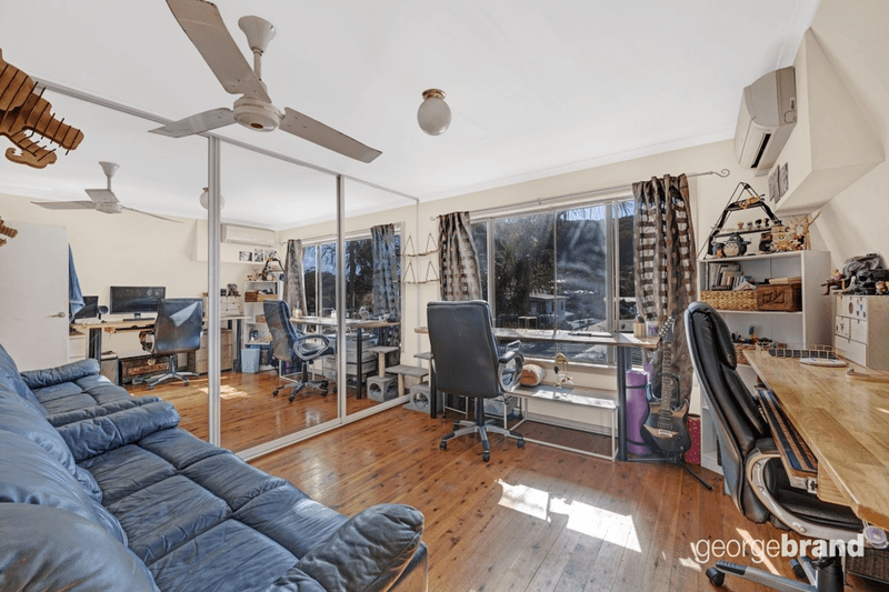 25 Barooga Road, WAMBERAL, NSW 2260