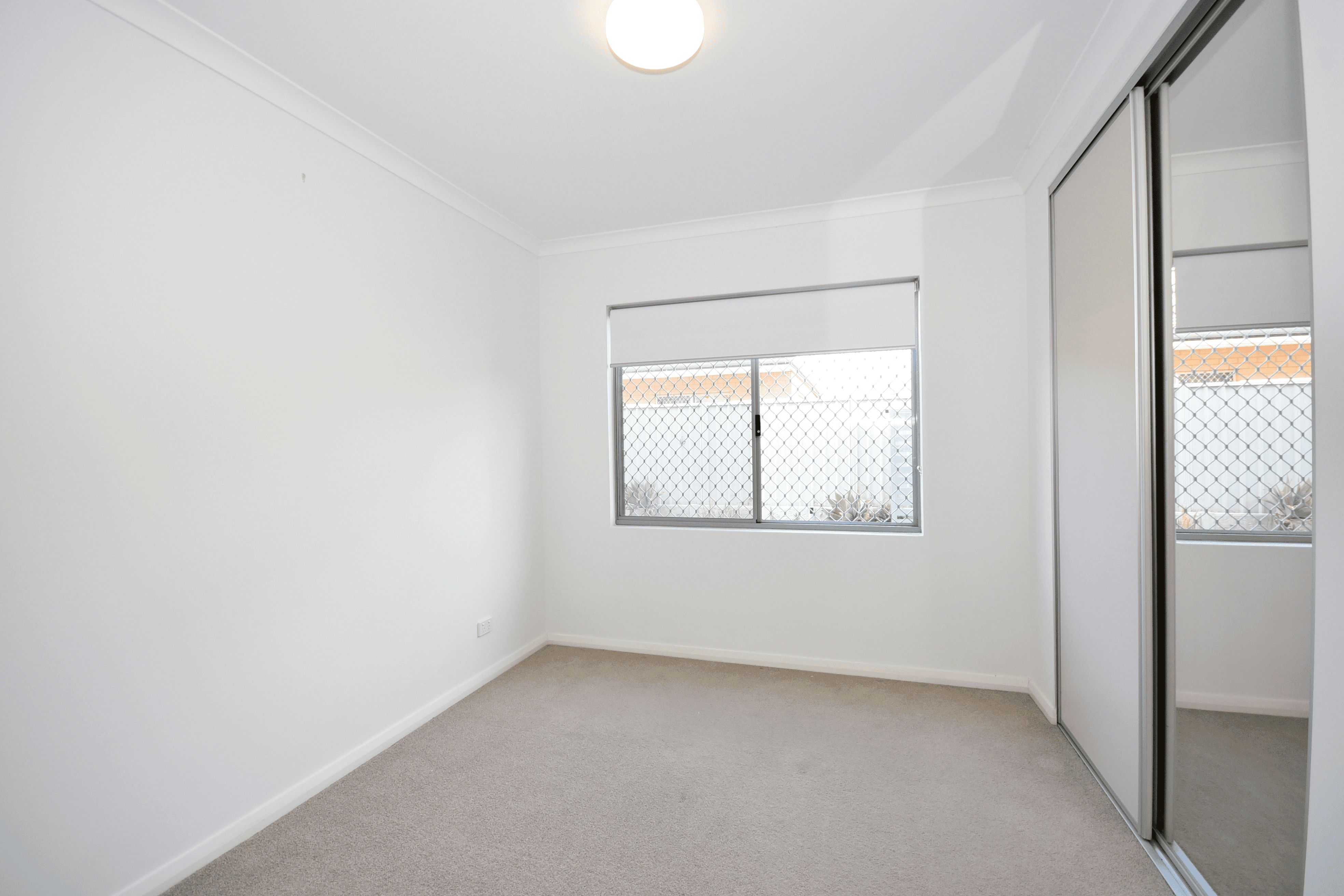 1/3 Morago Crescent, CLOVERDALE, WA 6105