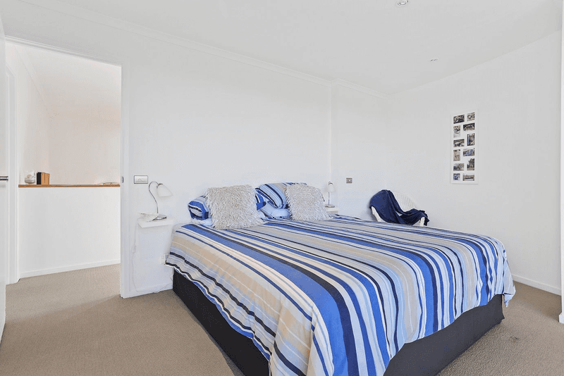 18 Dolphin Cove Drive, Tura Beach, NSW 2548