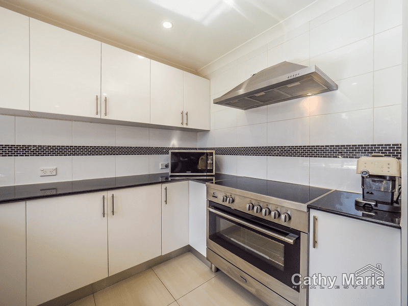 128 Birdwood Drive, BLUE HAVEN, NSW 2262