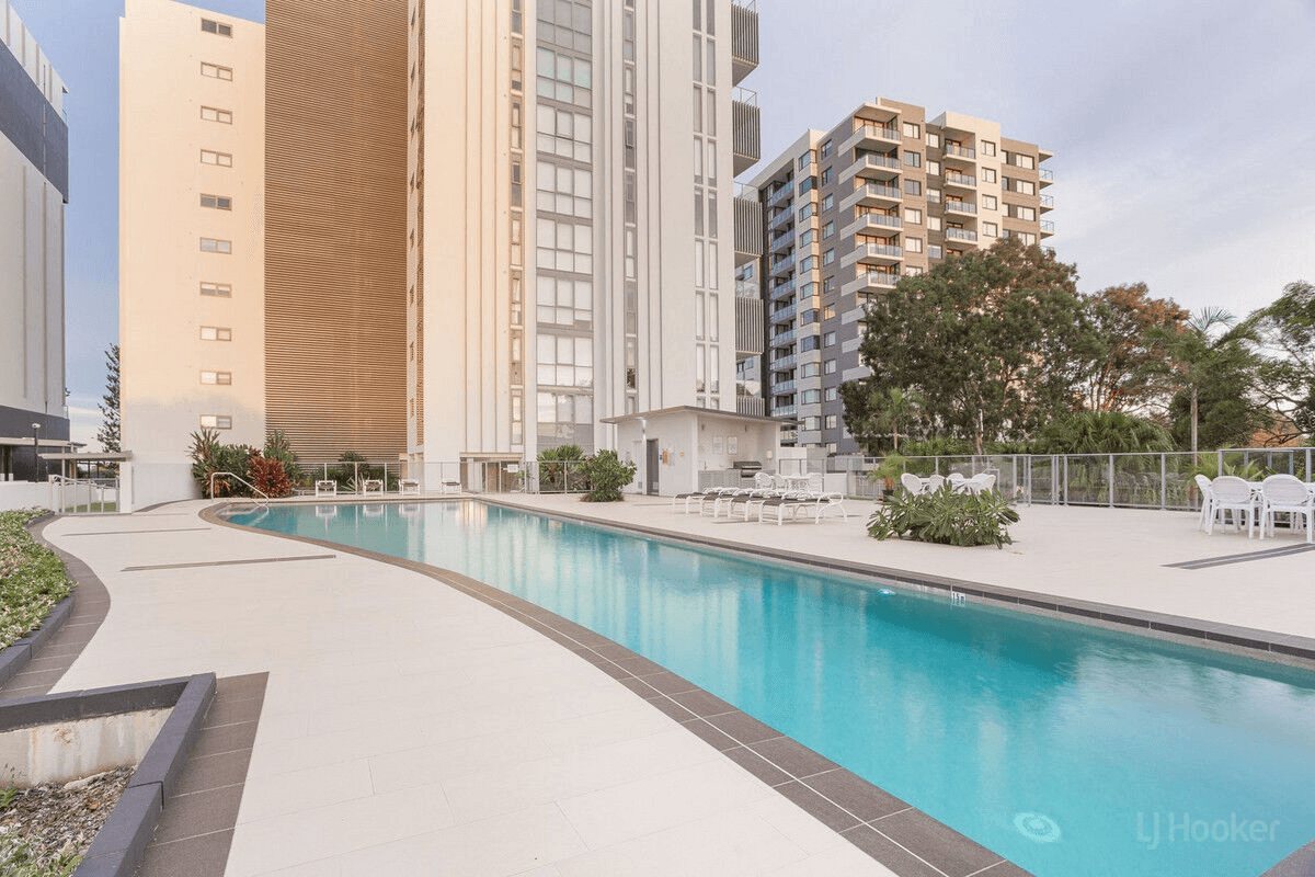 901/378 Marine Parade, LABRADOR, QLD 4215