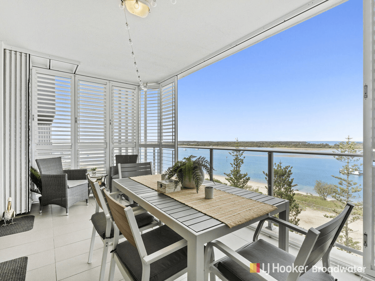 901/378 Marine Parade, LABRADOR, QLD 4215