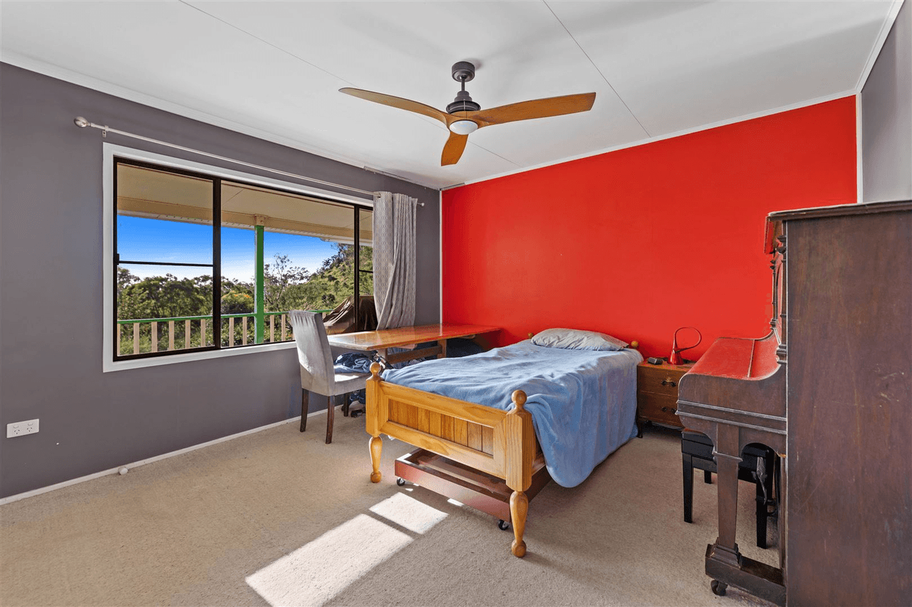 21 Rowland Court, GOWRIE MOUNTAIN, QLD 4350