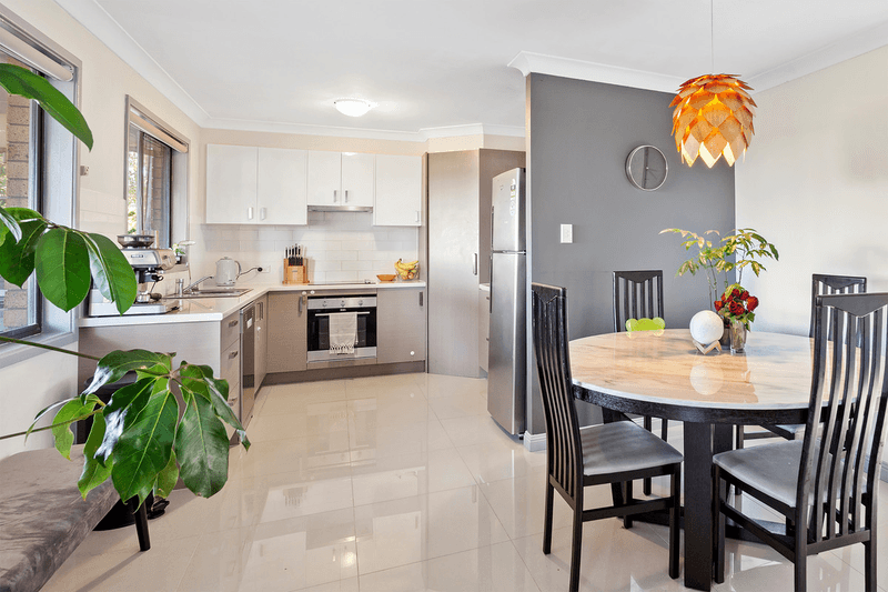 31 Casey Drive, WATANOBBI, NSW 2259