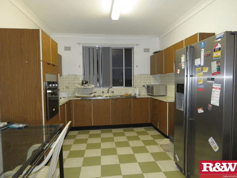 8/2 St Johns Road,, CABRAMATTA, NSW 2166