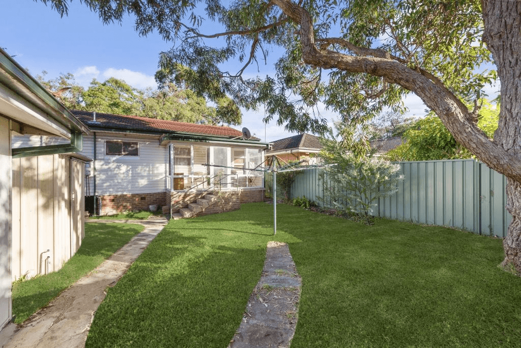 22 Melbourne Avenue, Umina Beach, NSW 2257