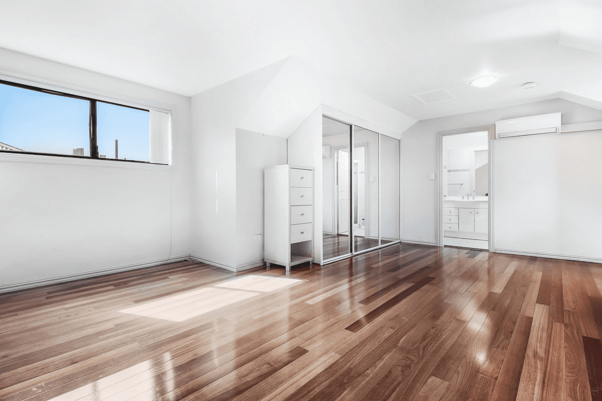 2/70 Marsden Street, Parramatta, NSW 2150