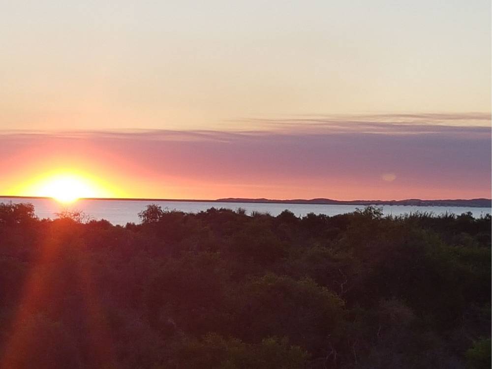 115 ROCKINGHAM BEACH ROAD, ROCKINGHAM, WA 6168