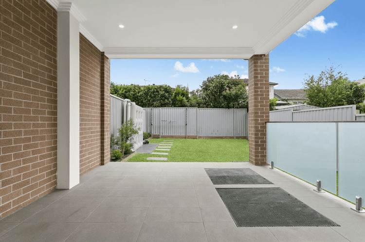 33a Wisdom Street, GUILDFORD, NSW 2161