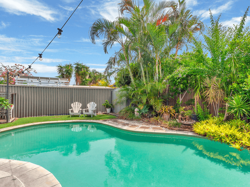 152 Nobby Parade, Miami, QLD 4220