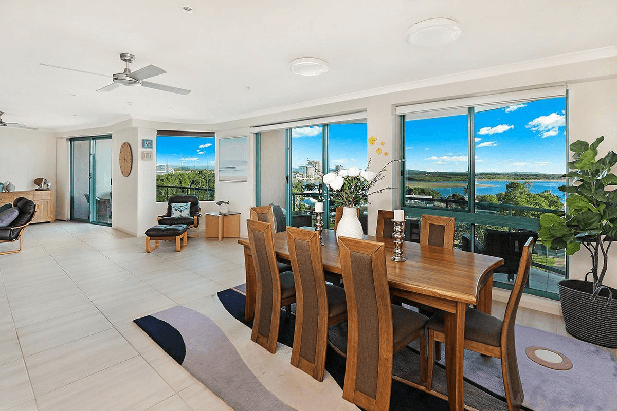 34/31-33 Cotton Tree Parade, MAROOCHYDORE, QLD 4558